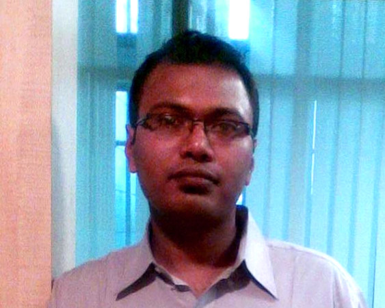 Soumya Roy photo