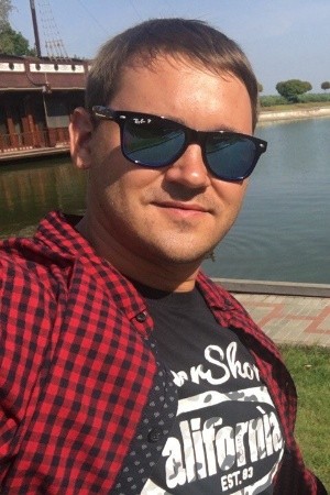 Artyom Khomenko photo