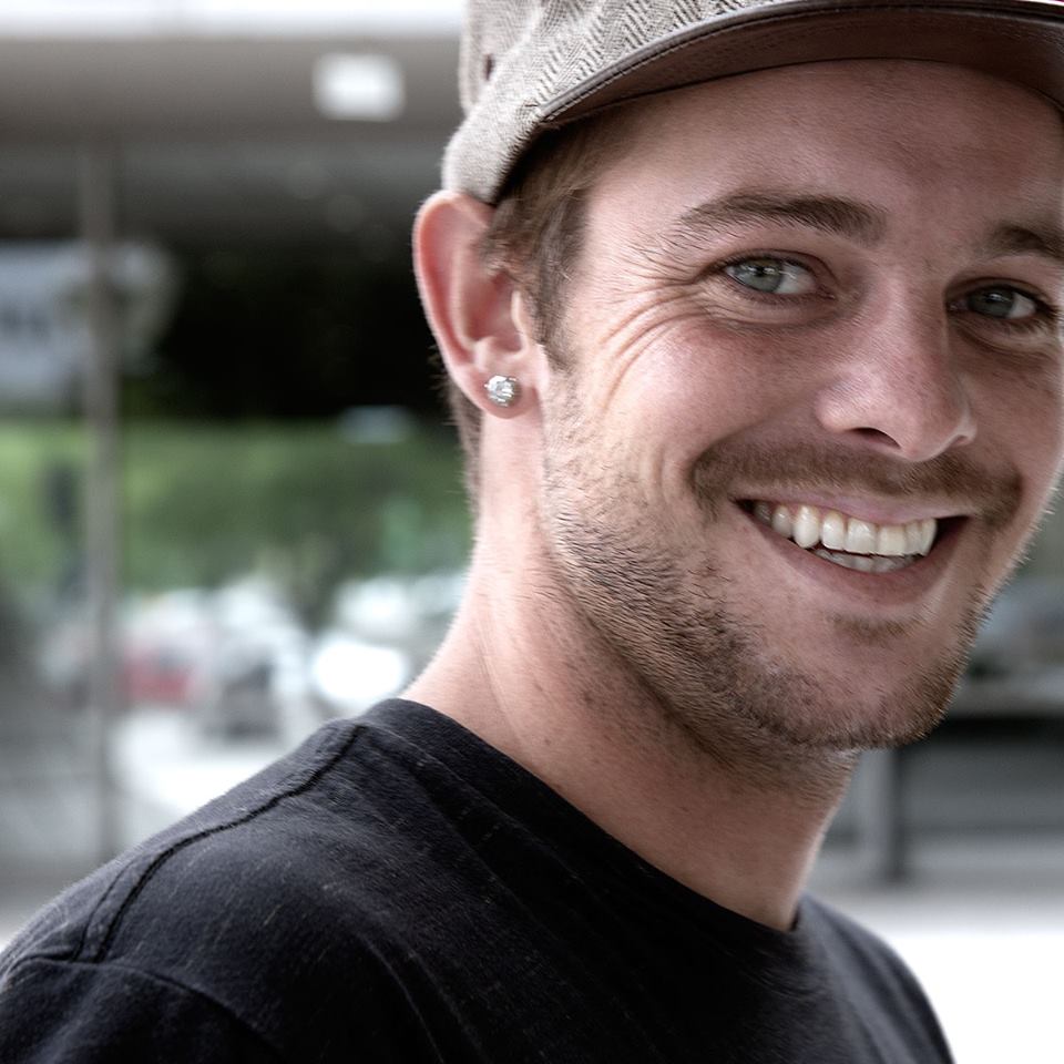 Eric Jhonson photo