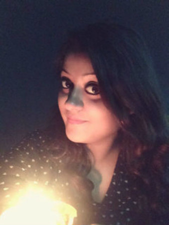 Khushboo Chaturvedi photo