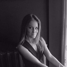 Kate  Hramova photo