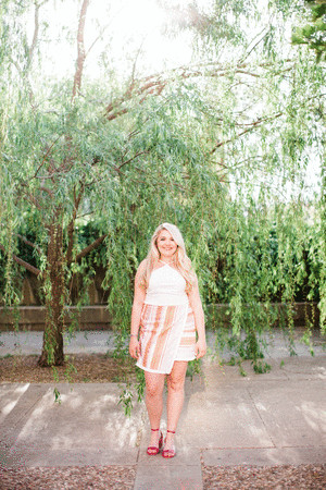 Millie Thompson photo
