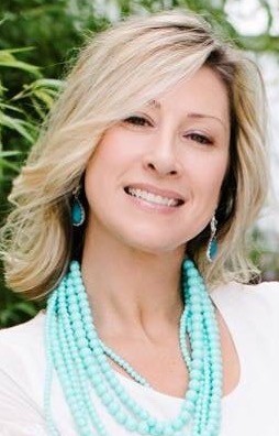 Carrie Lewis photo