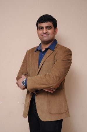 Pratik Kanada photo
